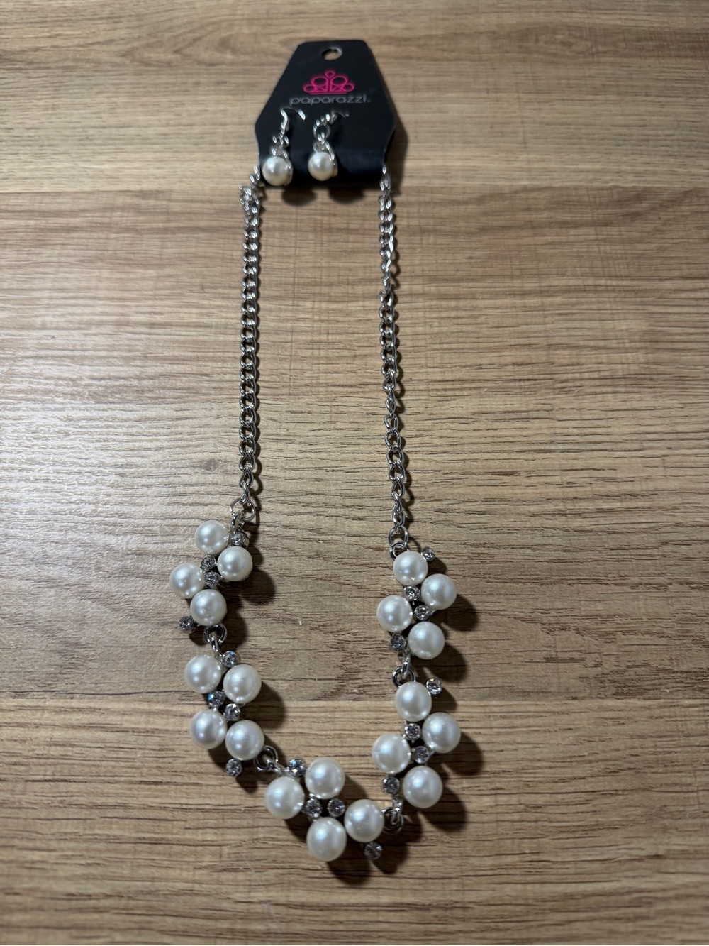 Paparazzi Silver-Tone White Pearl Cluster Necklace with Earrings